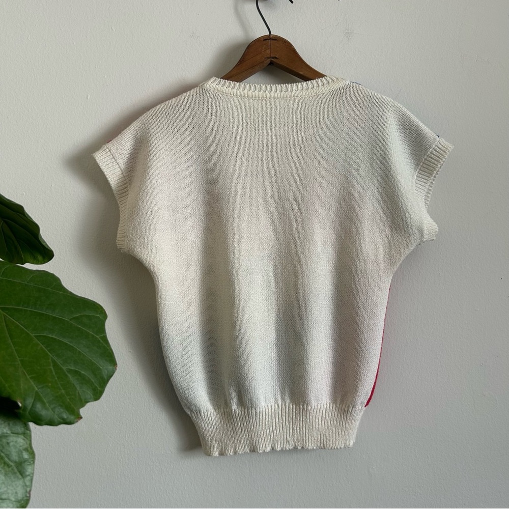 Vintage Geometric Short-Sleeve Sweater - Picture 3 of 5